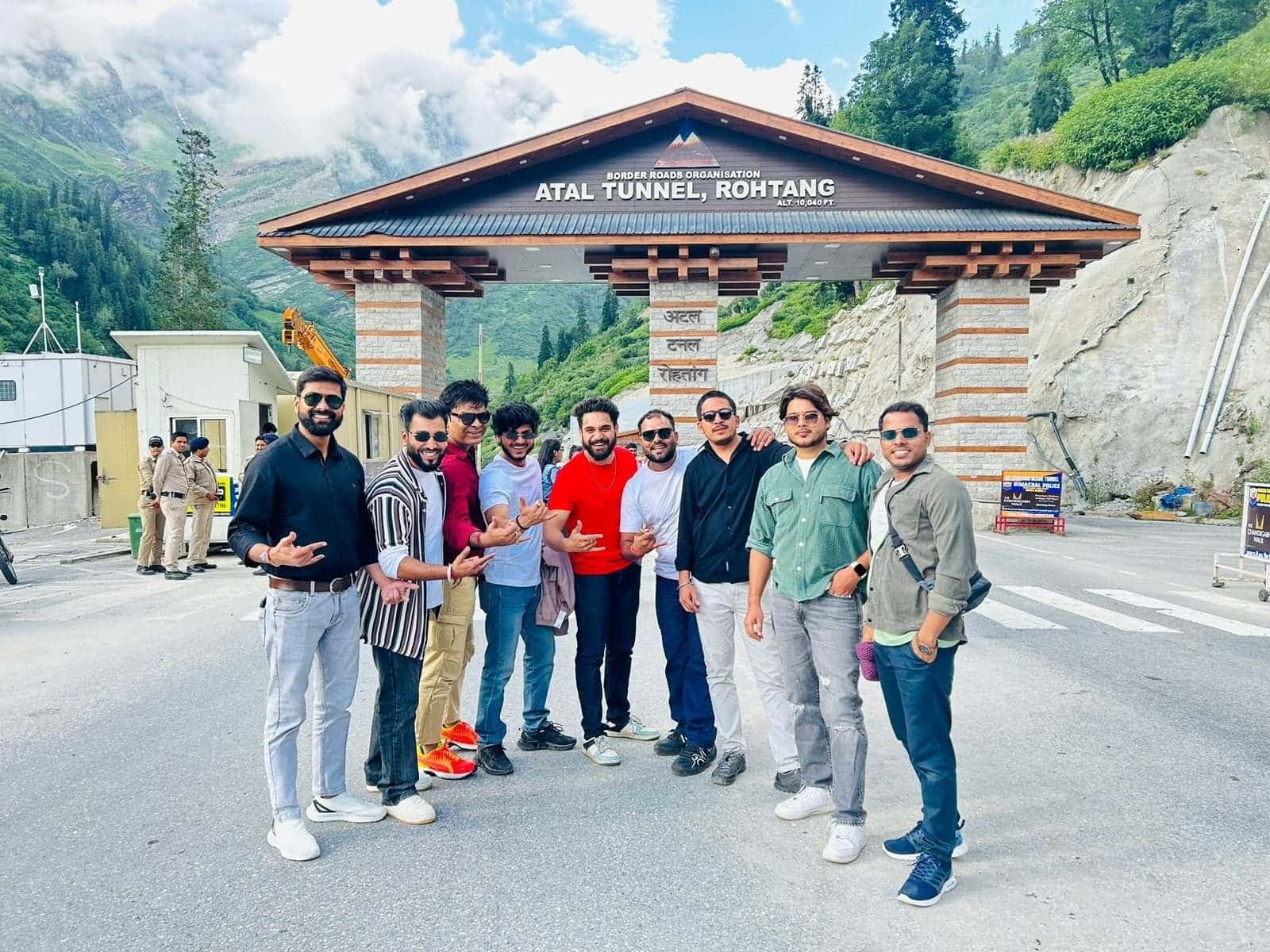 A Ghoomo Saste Me batch — corporate tours