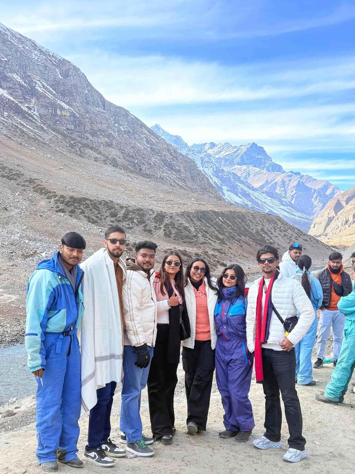 A Ghoomo Saste Me batch on a trip