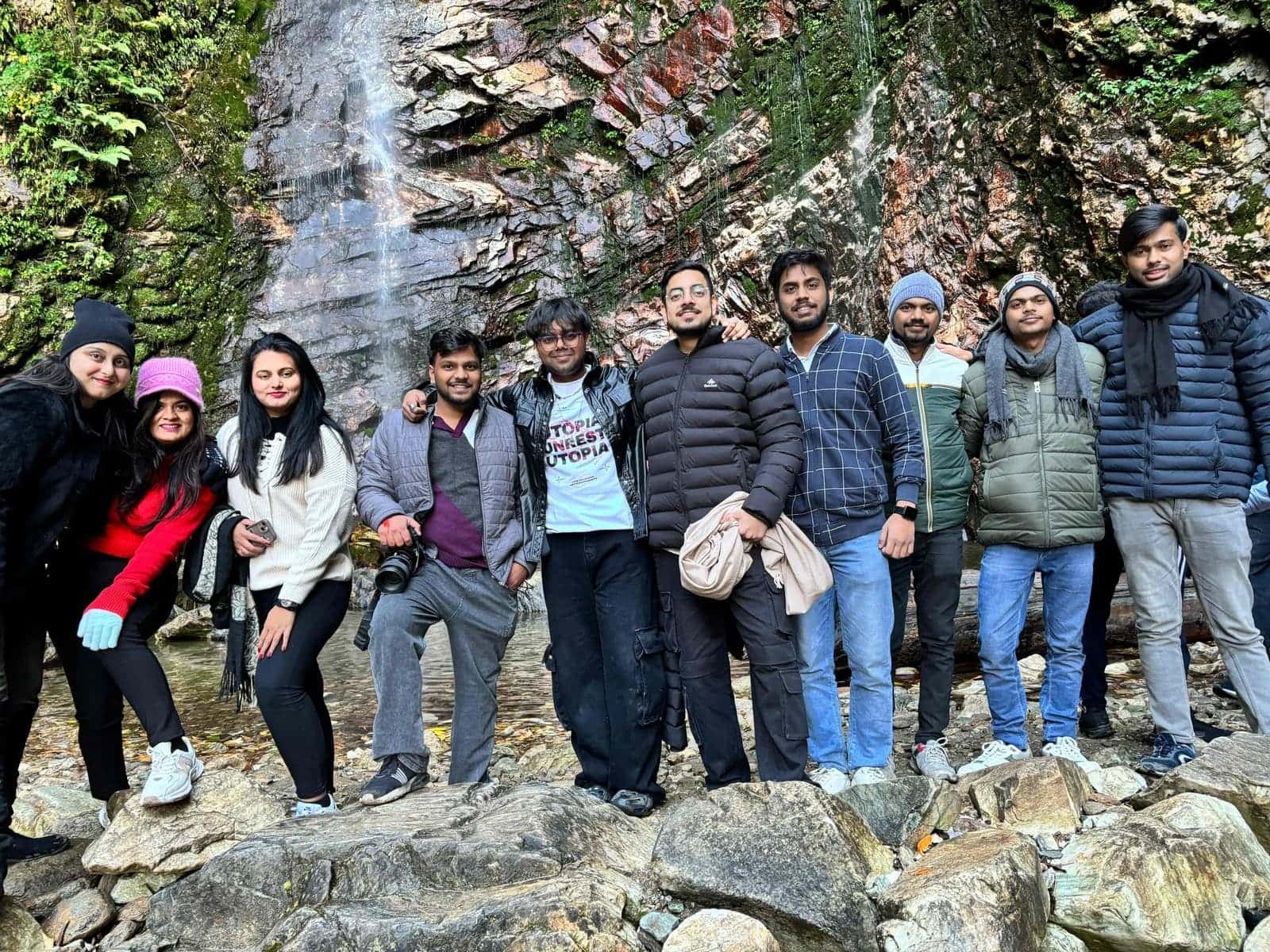 A Ghoomo Saste Me batch on a trip