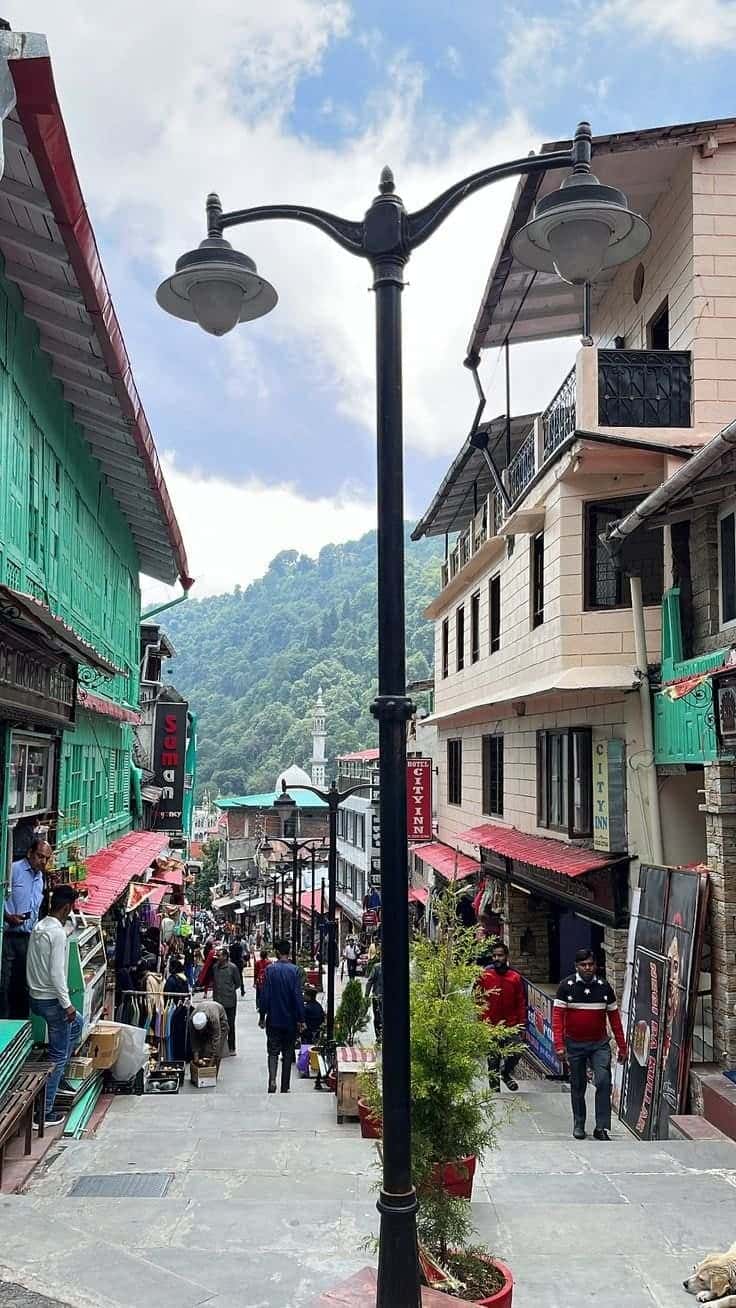 A Ghoomo Saste Me batch — weekend trips